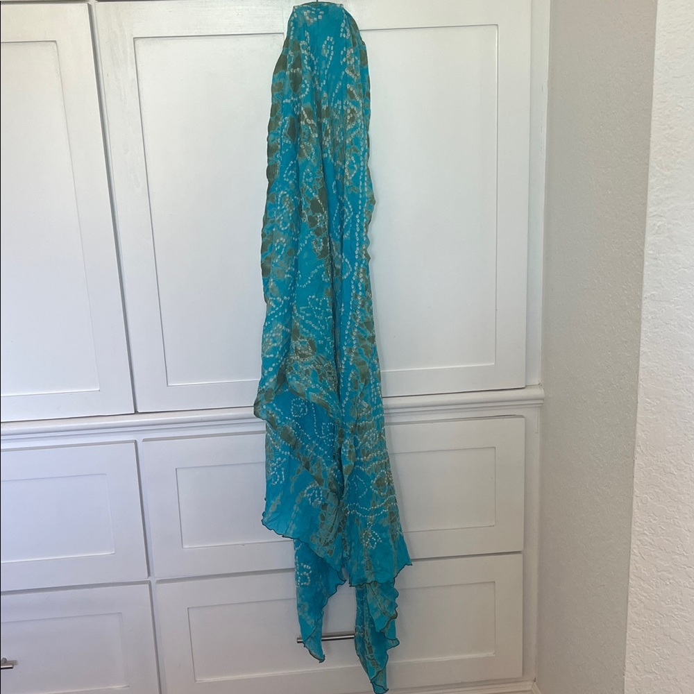 Batik Scarf - Picture 2 of 4